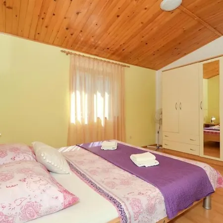 Apt Jakov - Close To Sea & Parking Appartement Trogir