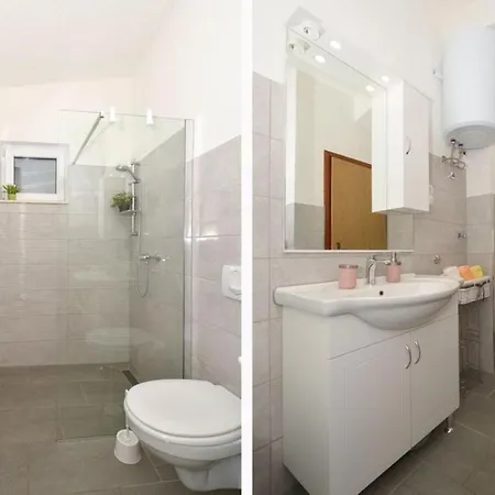 Apt Jakov - Close To Sea & Parking * Trogir